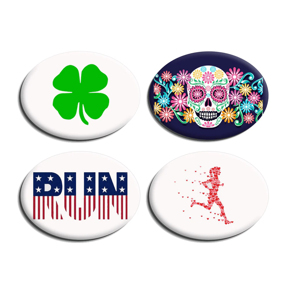 Are there different designs available for a Christmas-themed race?